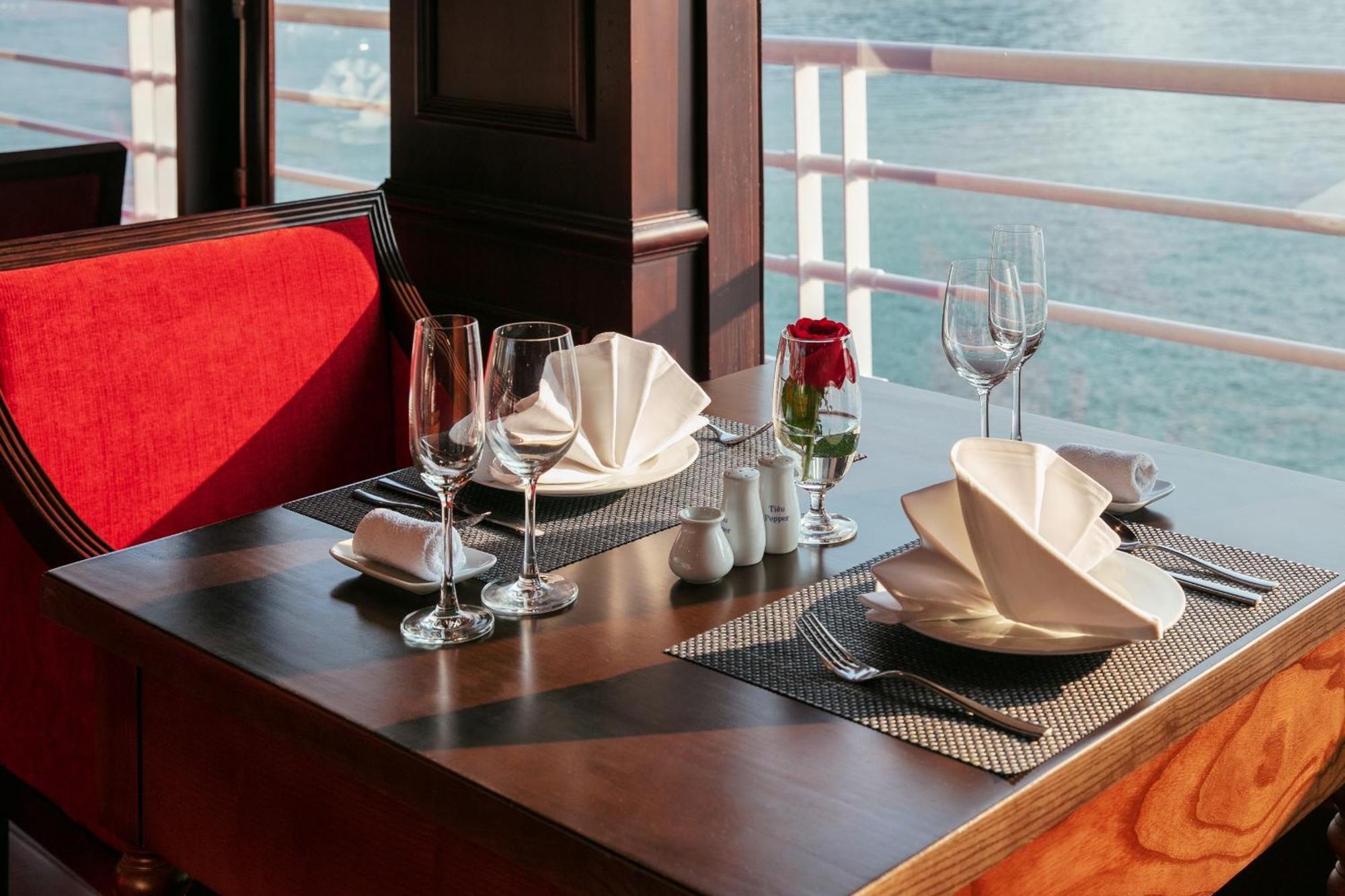 Hotel Halong Dragon Bay Cruise Ha Long Zewnętrze zdjęcie