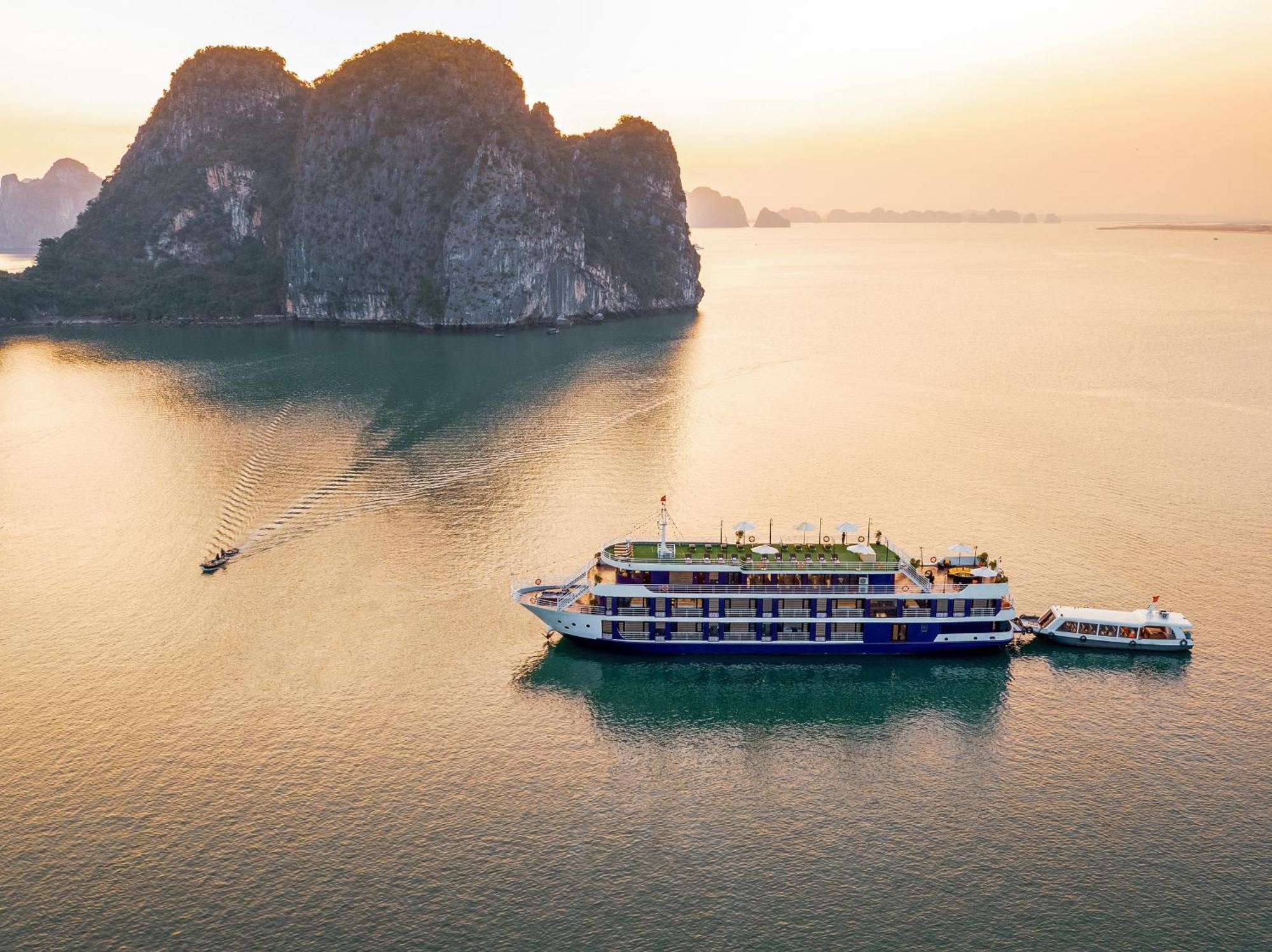 Hotel Halong Dragon Bay Cruise Ha Long Zewnętrze zdjęcie