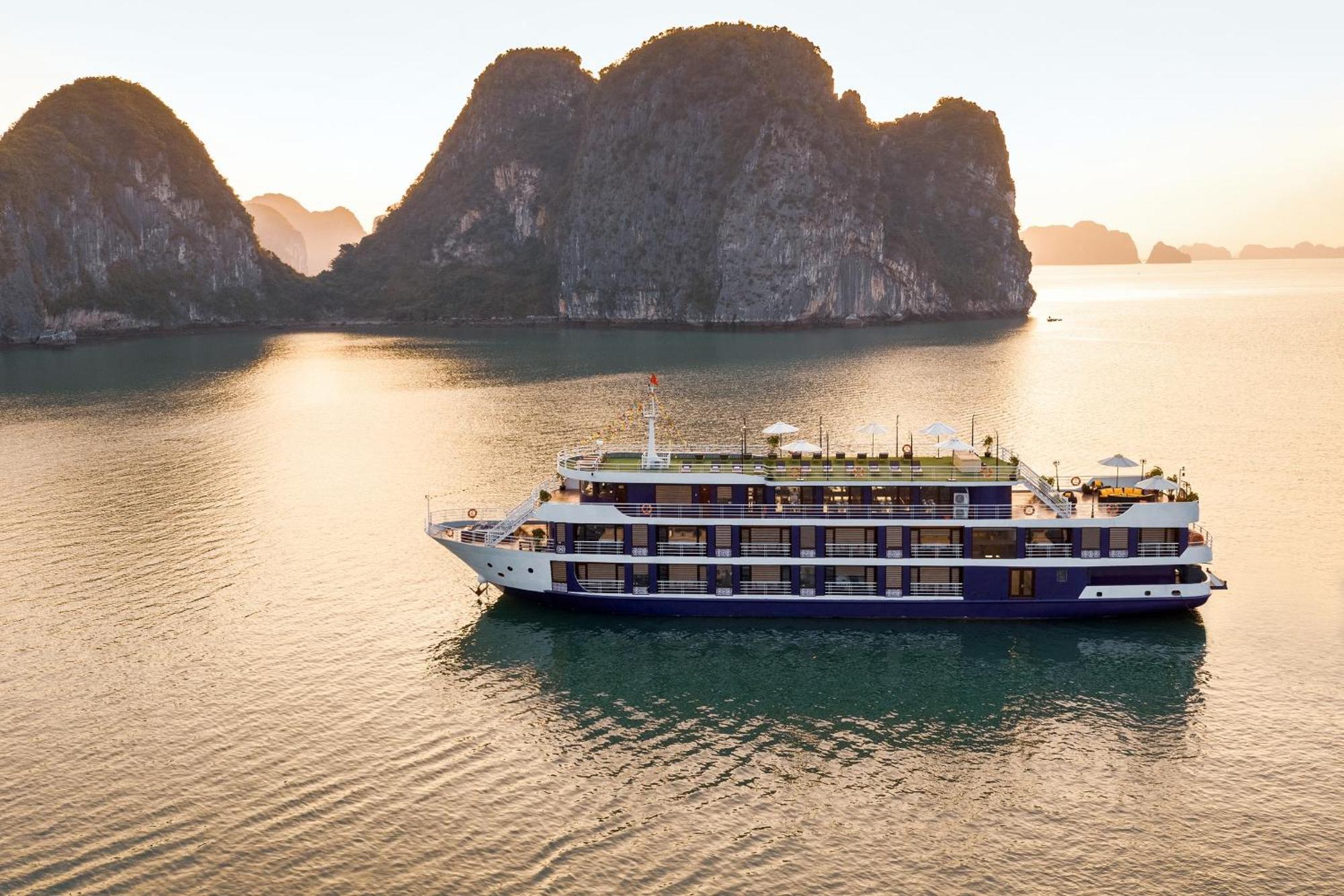 Hotel Halong Dragon Bay Cruise Ha Long Zewnętrze zdjęcie