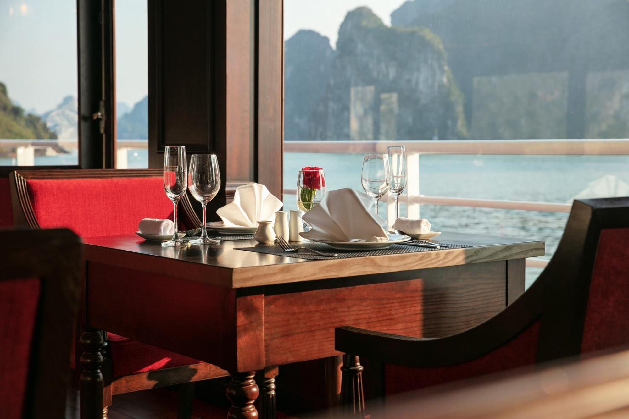 Hotel Halong Dragon Bay Cruise Ha Long Zewnętrze zdjęcie