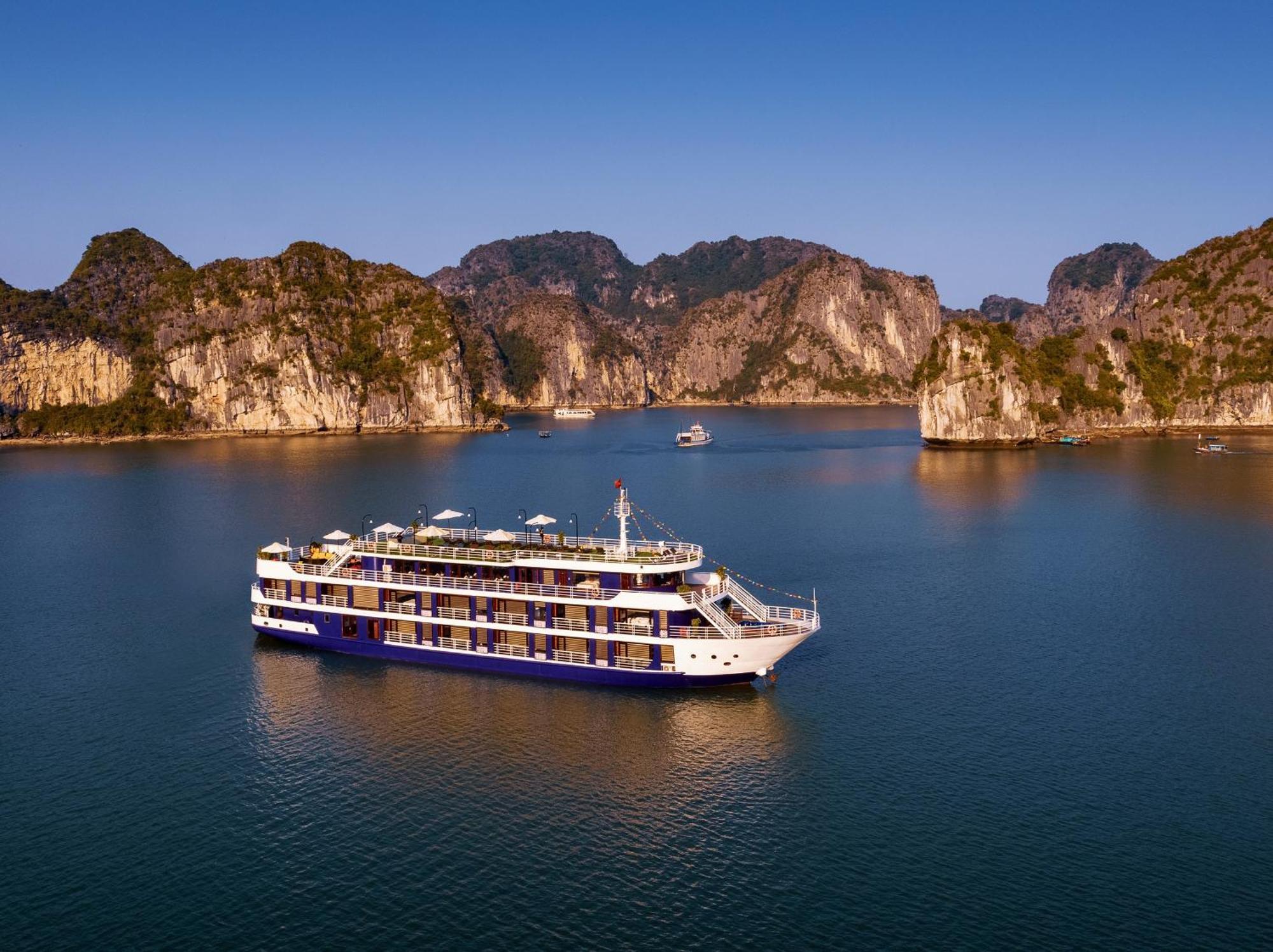 Hotel Halong Dragon Bay Cruise Ha Long Zewnętrze zdjęcie
