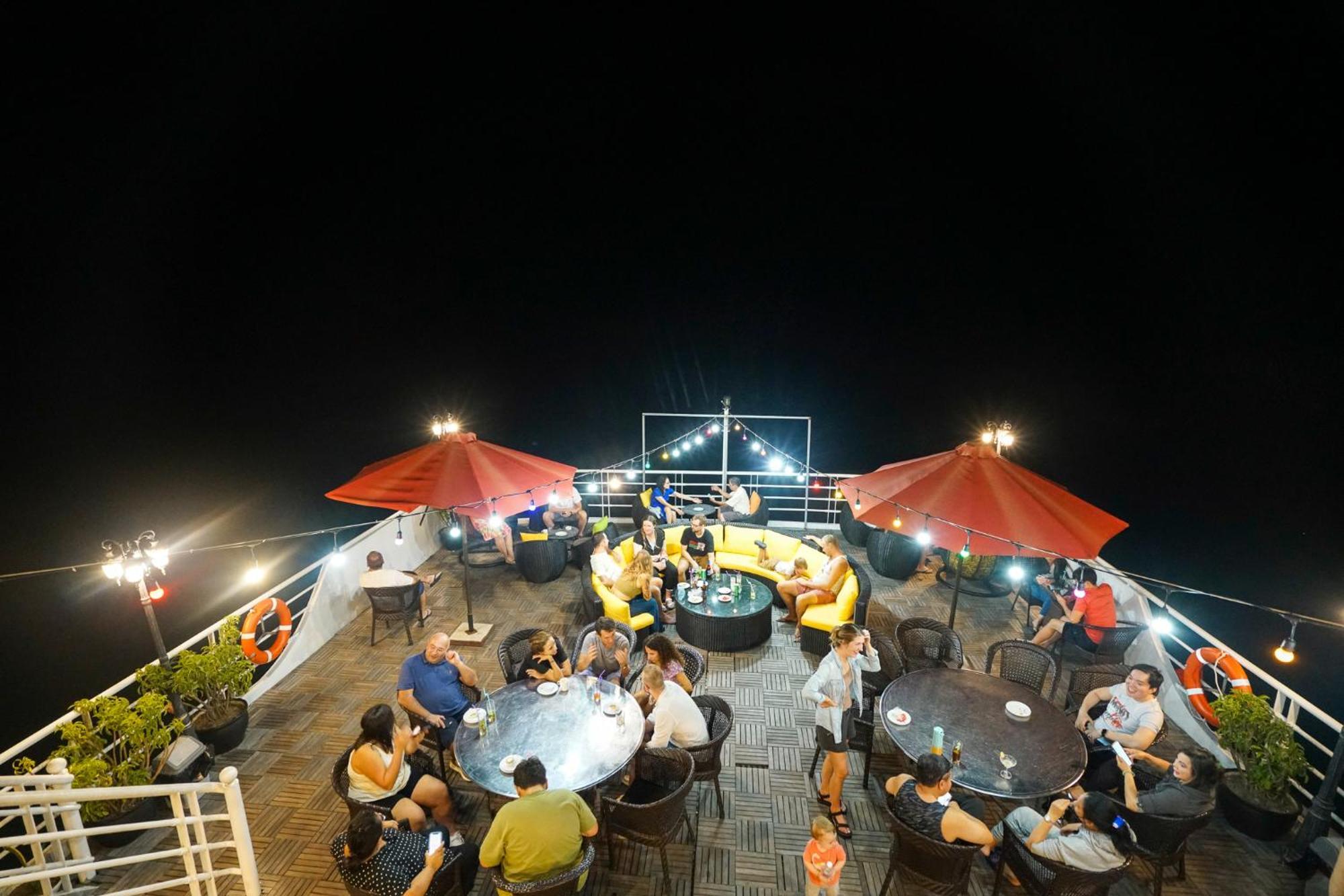 Hotel Halong Dragon Bay Cruise Ha Long Zewnętrze zdjęcie